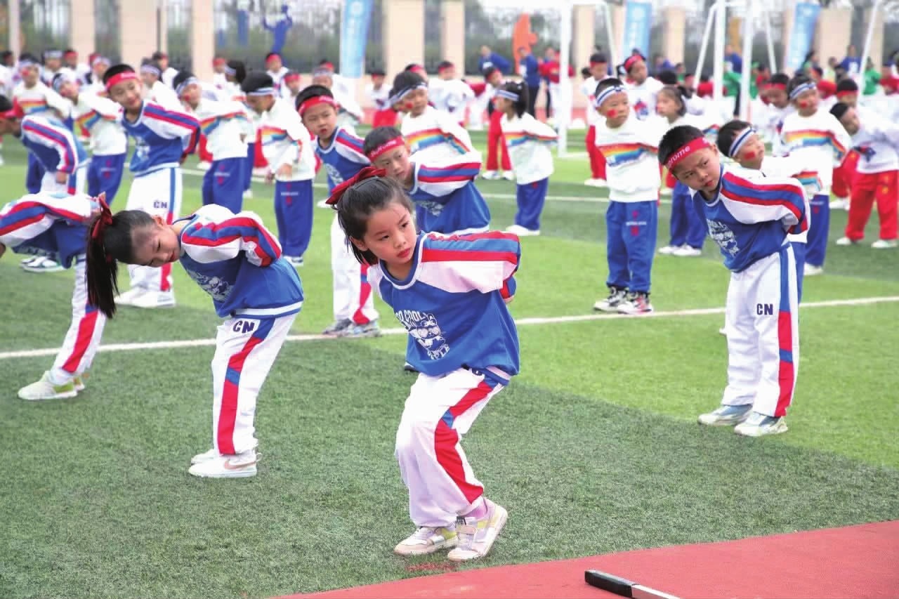 就在今天！26岁姆巴佩2球1助攻 创造69年历史神迹 帮皇马3-0复仇