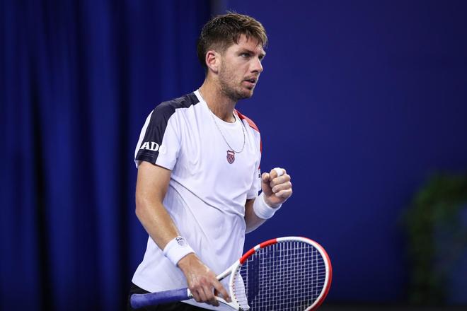 她将面对更 她将面对更