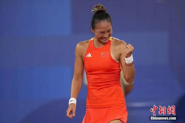 前锋的踢法 前锋的踢法